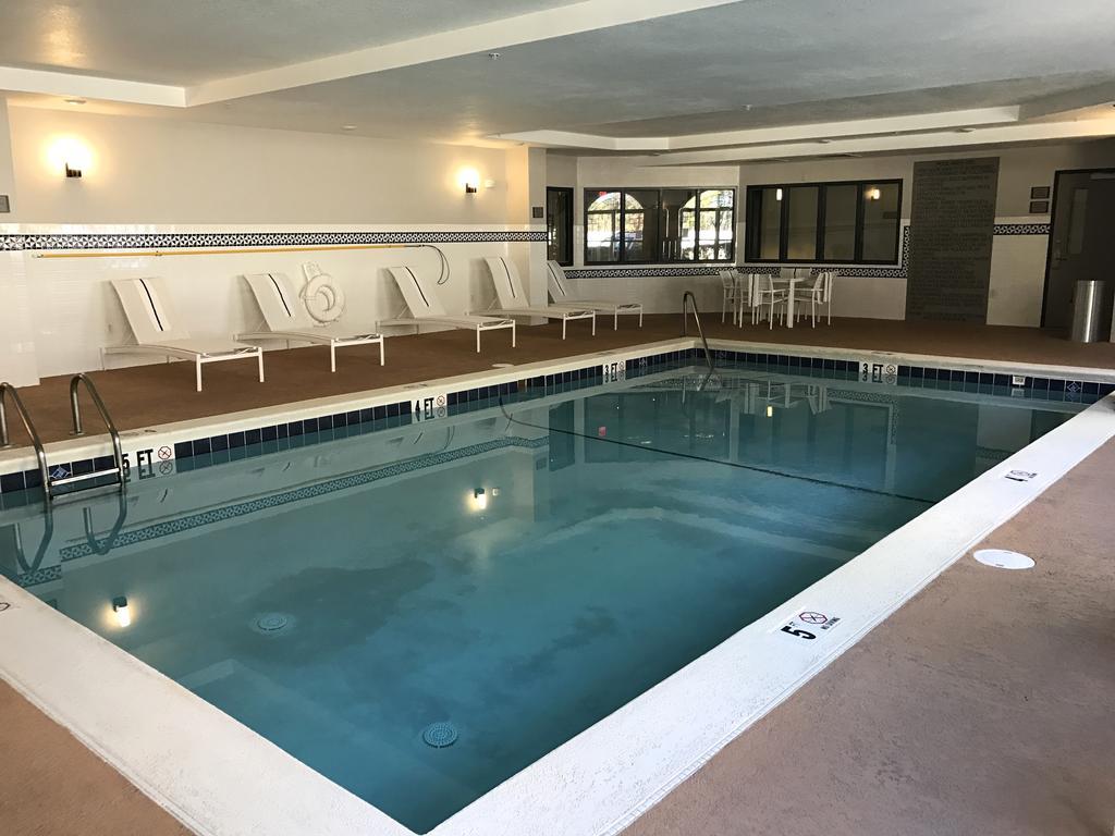 Country Inn & Suites By Radisson, Dalton, Ga Екстериор снимка